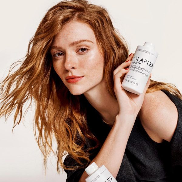 Olaplex No.4 Fine Bond Maintenance Shampoo - İnce Telli Saçlar İçin Bağ Güçlendirici Bakım Şampuanı - 250 ML