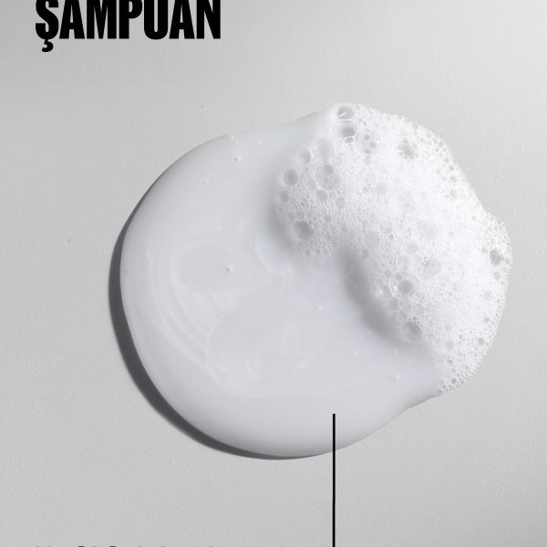 Wella Professionals Ultimate Repair Yıpranmış Saçlar İçin Saçı Ağırlaştırmayan Şampuan 250 ML